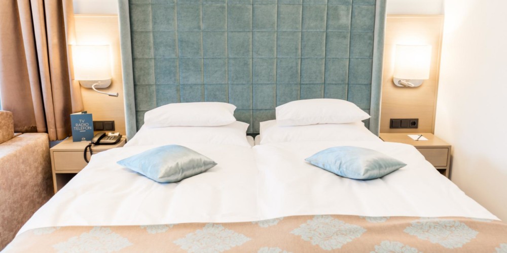 hotel-warmbaderhof-doppelzimmer-supreme-detailansicht